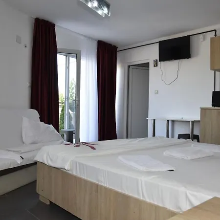 Pensiunea Nony 3* Costinesti