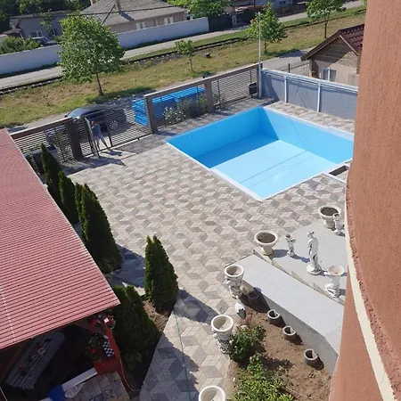 Gasthuis Pensiunea Nony